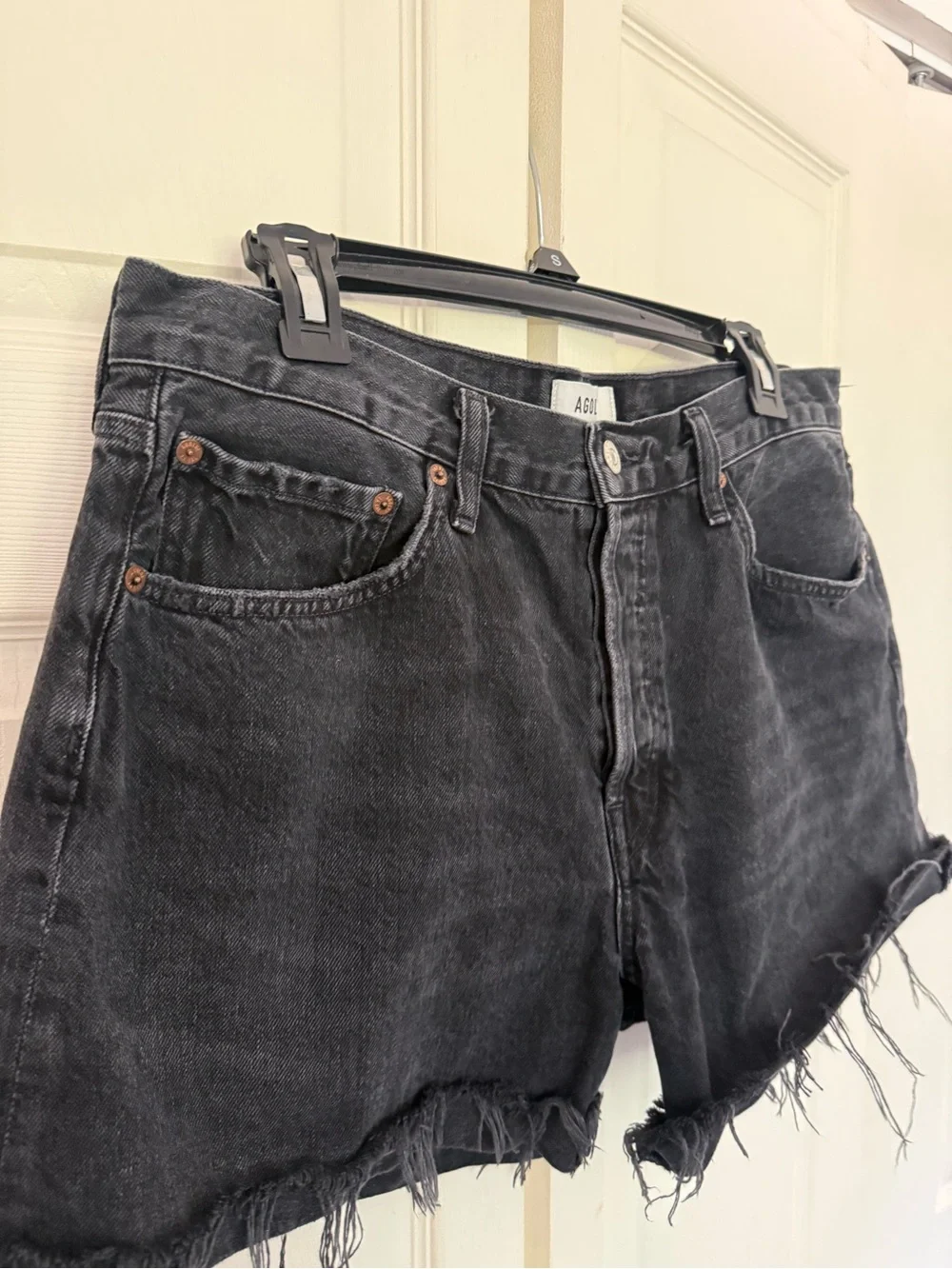 AGOLDE Los Angeles Parker Long with Cuff in Lucid Black Denim Shorts Size 30